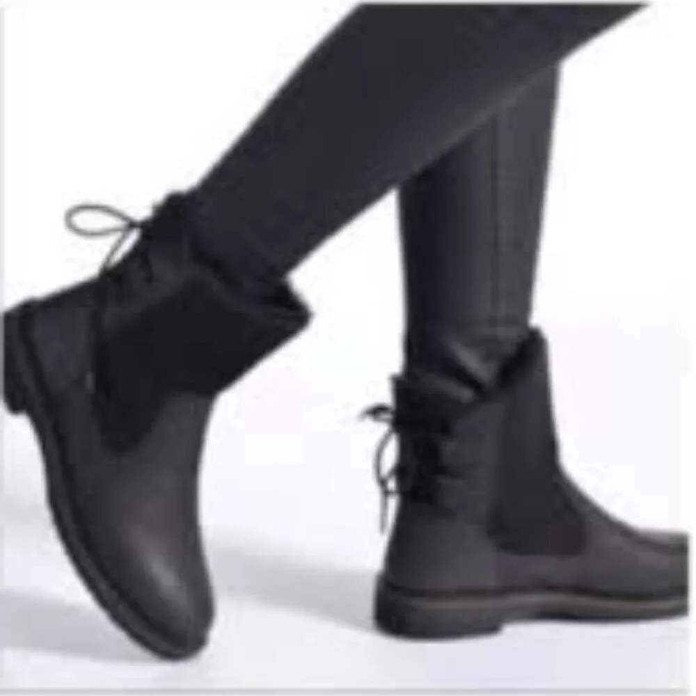 UGG Black Winter Boots with Fuzzy Lining Women Size 7